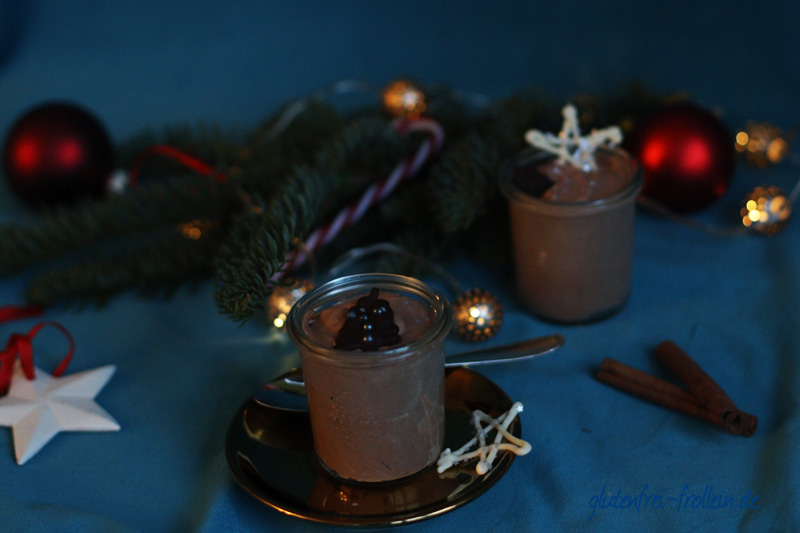 Mousse au Chocolat als Weihnachtsdessert