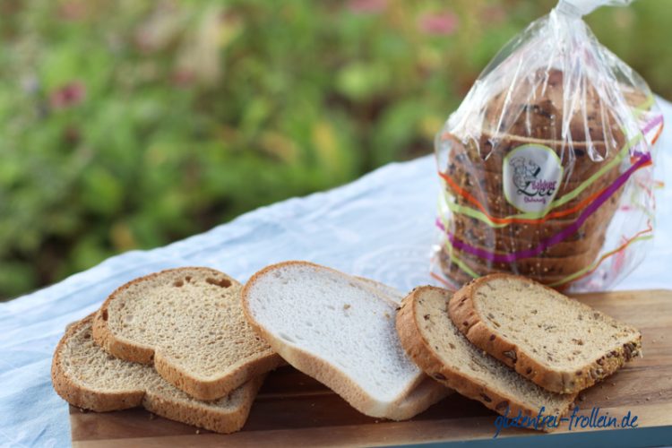 glutenfreies Brot verschiedene Sorten mit Packung_glutenfreie Baeckerei Leo
