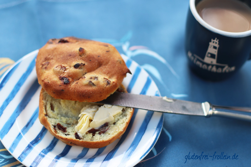glutenfreies Rosinenbroetchen_glutenfreie Baeckerei Leo